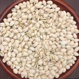 Roasted pistachio nuts